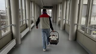 Cette animatrice radio annonce la naissance de son enfant avec d'adorables clichés et dévoile le prénom de son nouveau né