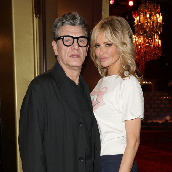 Marc Lavoine est fou amoureux
Exclusif - Marc Lavoine (co-producteur du spectacle) et sa compagne Adriana Karembeu lors de la générale du spectacle musical "Les Souliers Rouges" au Casino de Paris.
© Guirec Coadic/Bestimage