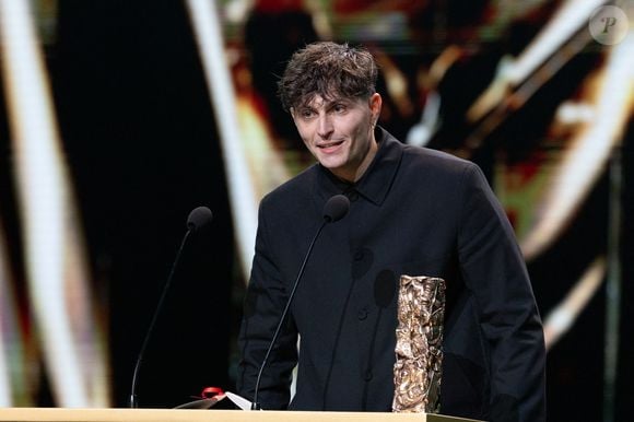Raphaël Quenard (César de la meilleure révélation masculine pour "Chien De La Casse") - 49ème édition de la cérémonie des César à l'Olympia à Paris le 23 février 2024 © Dominique Jacovides / Olivier Borde / Bestimage