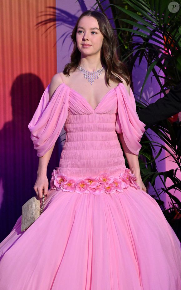 Ensemble, ils ont eu une fille, Alexandra de Hanovre

La princesse Alexandra de Hanovre durant la 69ème édition du Bal de la Rose dans la Salle des Étoiles du Sporting Monte-Carlo à Monaco, le 29 mars 2025. © Bruno Bebert / Pool Monaco / Bestimage