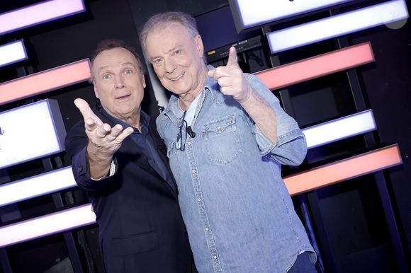 Exclusif - Julien Lepers et Herbert Léonard lors de l'enregistrement de l'émission "Chez Jordan de Luxe" à Paris. Le 8 octobre 2024
© Cédric Perrin / Bestimage
