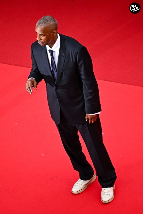 Denzel Washington - Montée des marches du film « Highest 2 Lowest » lors du 78ème Festival International du Film de Cannes, au Palais des Festivals à Cannes. Le 19 mai 2025
© Estelle Carlier / Pool /  Bestimage