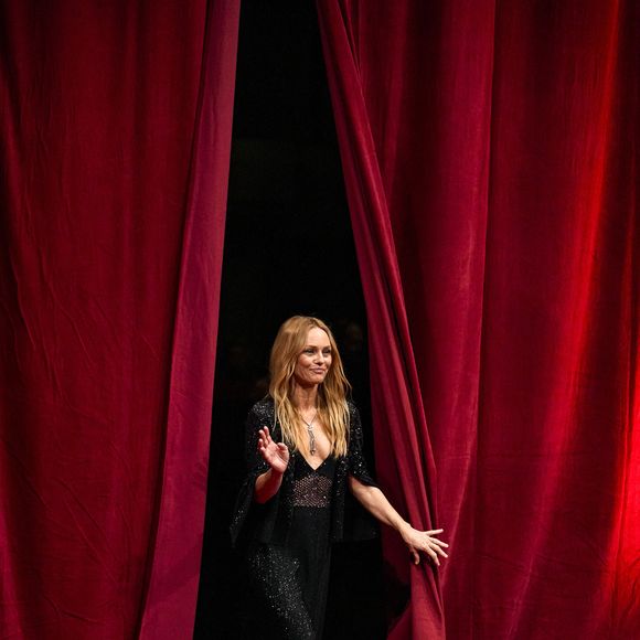 Vanessa Paradis lors de la cérémonie d'ouverture de la 15ème édition du festival Lumière à la Halle Tony Garnier de Lyon le 12 octobre 2024.
© Sandrine Thesillat / Panoramic / Bestimage