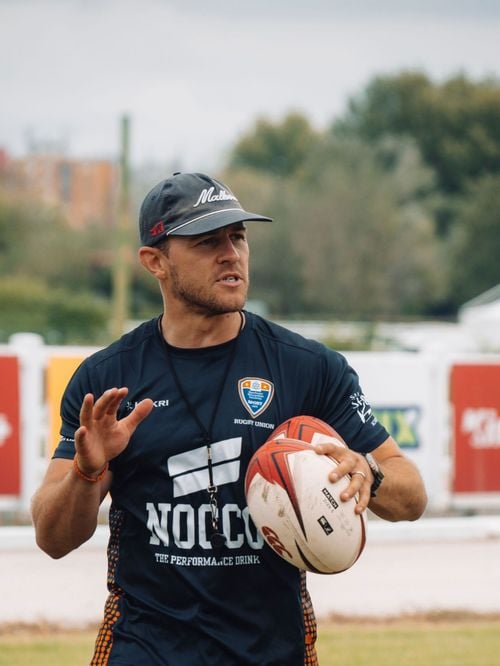 Álvaro Puche, coach sportif : "Ni la natation ni la marche. À partir de 50 ans, la musculation est absolument nécessaire"