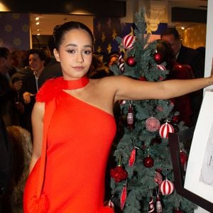 "Rien contre cette personne talentueuse, qui a vraiment su fédérer et construire, a écrit cet expert. Mais bon, il existe des journalistes de cinéma qui voient assidûment des films toute l’année et qui sont au fait de l’actualité. Il ne me viendrait pas à l’esprit, perso, d’animer la Fashion week ou le Vendée Globe…"

Lena Situations (Lena Mahfouf) - Personnalités lors de la soirée d'inauguration "Noël du BHV Marais" à Paris. Le 6 novembre 2024 © Philippe Baldini / Bestimage