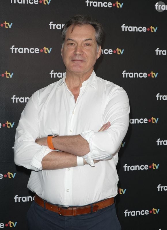 Samuel Labarthe au photocall de la conférence de presse de rentrée de France Télévisions à Paris, France, le 4 septembre 2024. © Coadic Guirec/Bestimage