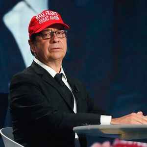 Exclusif - Laurent Gerra lors de l'enregistrement de l'émission "Laurent Gerra, l'anniversaire événement" présentée par S.Bern et qui sera diffusée le 7 juin 2025 sur France 2, au théâtre Marigny, à Paris, France, le 28 avril 2025. © Clovis-Moreau/Bestimage