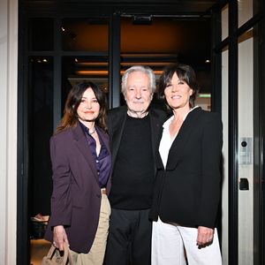 Évelyne Bouix, Pierre Arditi, Mathilde Seigner - Arrivées à l'enregistrement de l'émission "Serge Lama le dernier rappel!" au théâtre Marigny à Paris le 29 avril 2025.

© Yehiel Chekroune / Bestimage