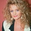 Bonnie Tyler : son corps de retour au Pays de Galles un mois après, des milliers de fans réunis pour son dernier voyage