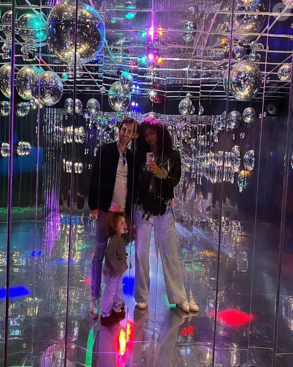 En légende, l'ancienne protégée de Sylvie Tellier a raconté avoir vécu un accouchement difficile mais savourer ces précieux moments en famille.

Chloé Mortaud, instagram mai 2024