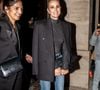 Maman de deux filles, Jade et Joy, la veuve de Johnny Hallyday affiche toujours une silhouette longiligne et une peau lisse. 


Laeticia Hallyday quitte les Costes, Paris, France le 14 octobre 2024. Photo by ABACAPRESS.COM