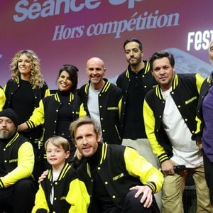 Jamel Debbouze, Elodie Fontan, Alban Ivanov, Reem Kherici, Corentin Guillot, Julien Arruti, Philippe Lacheau, Tarek Boudali, Paco Boisson et Gerard Jugnot - Présentation du film "Marsupilami" lors du 29e Festival International du Film de Comédie de l'Alpe d'Huez le 21 Janvier 2026. © Dominique Jacovides/Bestimage