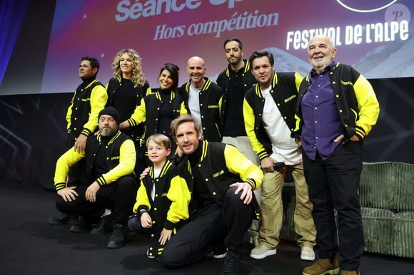Jamel Debbouze, Elodie Fontan, Alban Ivanov, Reem Kherici, Corentin Guillot, Julien Arruti, Philippe Lacheau, Tarek Boudali, Paco Boisson et Gerard Jugnot - Présentation du film "Marsupilami" lors du 29e Festival International du Film de Comédie de l'Alpe d'Huez le 21 Janvier 2026. © Dominique Jacovides/Bestimage