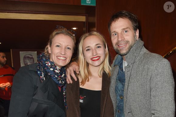 Alexandra Lamy, Chloé Jouannet et son père Thomas Jouannet - Représentation de la pièce "Les Monologues du Vagin" au théâtre le Comédia à Paris. © Guirec Coadic/Bestimage
