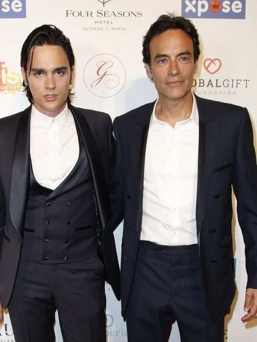 Anthony et Alain-Fabien Delon fixés sur leur sort, leur sœur Anouchka s'exprime