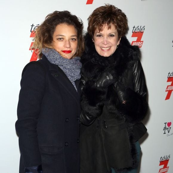 Catherine Laborde et sa fille Gabrièle - Soirée "I love TV" organisée par Tele 7 jours autour de la patinoire du Grand Palais a Paris.  © PIX4U / BESTIMAGE