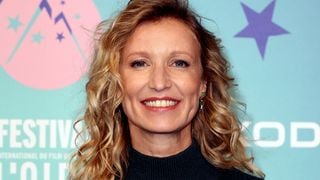 "Je suis très heureuse" : Alexandra Lamy évoque sa vie sentimentale et revendique sa situation