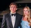 Le prodige du saut à la perche a dit "oui" à sa magnifique compagne, le mannequin Désiré Inglander. 

Le champion du monde suédois de saut à la perche, Armand Duplantis, avec sa compagne, le mannequin suédois Desire Inglander lors des World Athletics Awards 2025 à Monaco, le 30 novembre 2025. © Claudia Albuquerque/Bestimage