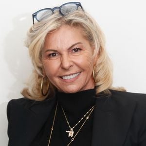 Interviewée dans le podcast "Parents d'abord" de "Télé-Loisirs", Caroline Margeridon est revenue sur une part méconnue de sa vie sentimentale : un mariage discret avec un homme qu’elle qualifie elle-même d’"hyper connu"

Exclusif - Caroline Margeridon en backstage de l'enregistrement de l'émission "100% logique" présentée par C. Feraud au Studio du Lendit à Saint-Denis, France. © Christophe Clovis/Bestimage