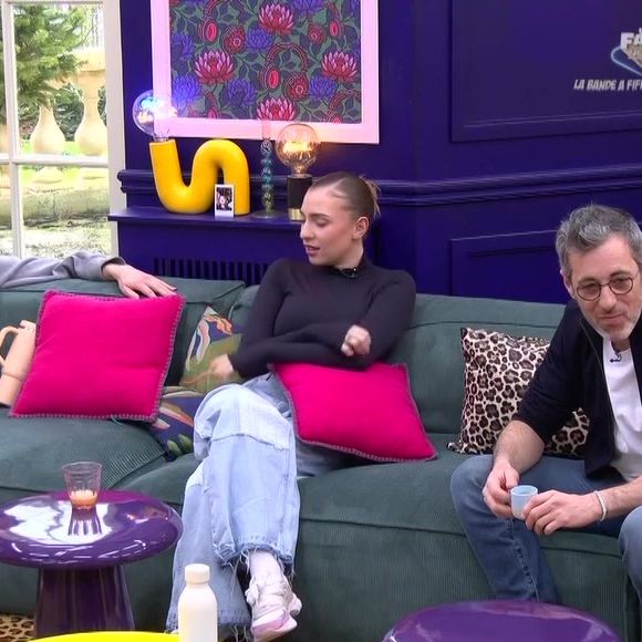 Ambre et Victor se sont présentés face à trois artistes de renommée pour des évaluations avec un enjeu de taille. Capture d'écran TF1