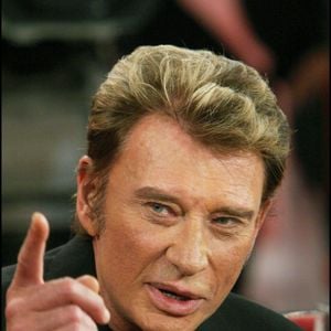 JOHNNY HALLYDAY - EMISSION VIVEMENT DIMANCHE