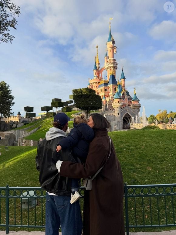 Camille Cerf en famille sur Instagram