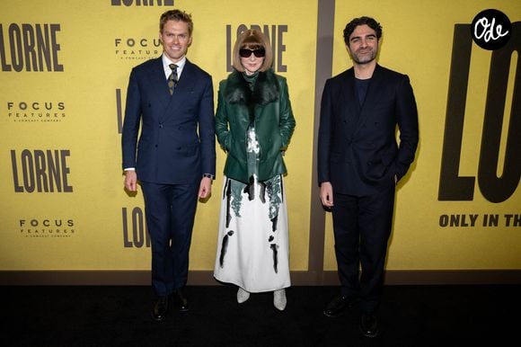Mark Guiducci, Anna Wintour et Adam Baidawi à l'avant-première de "Lorne" de Focus Features à l'Alice Tully Hall le 9 avril 2026 à New York.