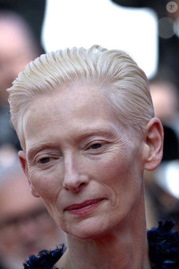Tilda Swinton - Montée des marches du film " La bola negra " lors du 79ème Festival International du Film de Cannes, le 21 mai 2026. © Olivier Borde / Bestimage