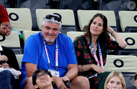 David Douillet et sa femme Vanessa lors du quart de finale basket féminin France / Allemagne lors des jeux olympiques Paris 2024 (JO 2024) le 7 août 2024. © Jacovides / Perusseau / Bestimage