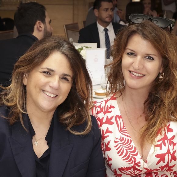 Marlène Schiappa a également pu prendre la pose avec Valérie Benaïm

Exclusif - Valérie Benaim, Marlène Schiappa enceinte au déjeuner du Chinese Business Club, avec C.Hanouna comme invité d’honneur, à Paris, France, le 19 juin 2025. © Jack Tribeca/Bestimage