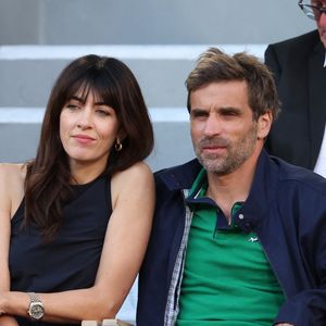 Nolwenn Leroy et son compagnon Arnaud Clément - Célébrités dans les tribunes des Internationaux de France de tennis de Roland Garros à Paris © Jacovides-Moreau/Bestimage