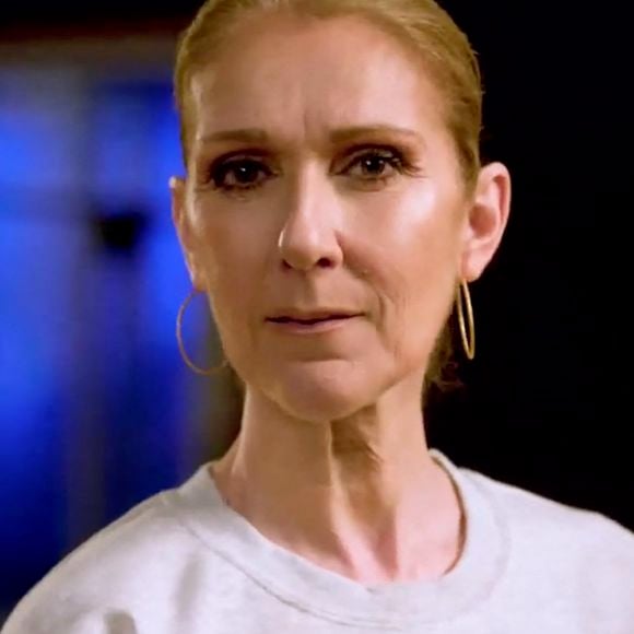Ce mardi matin, l'ouverture de la billetterie pour le grand retour de Céline Dion s'est transformée en véritable douche froide pour des milliers de fans.

Céline Dion a fait une apparition remarquée dans une vidéo en amont d'une rencontre de football américain entre Pittsburgh Steelers et les Dallas Cowboys.
Crédit : NBC via Bestimage