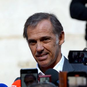 Paul Belmondo à la sortie des obsèques de Claudia Cardinale en l’église Saint-Roch de Paris, France, le 30 septembre 2025. 

© Bestimage