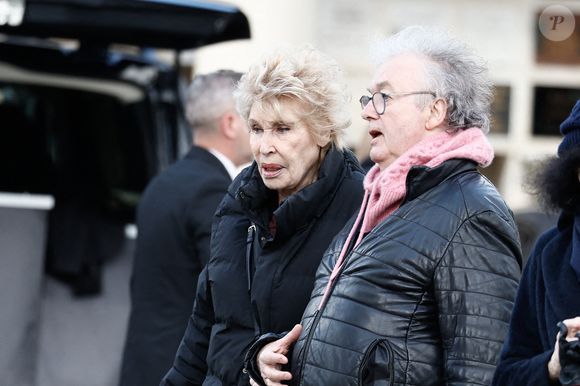 Nicole Sonneville, Dominique Besnehar - Obsèques d'Isabelle Mergault à la Coupole du Père-Lachaise à Paris le 30 mars 2026. © Cyril Moreau - Dominique Jacovides / Bestimage