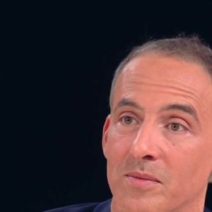 Alexandre est le fils de son compagnon Raphaël Glucksmann. 
Raphaël Glucksmann "La Grande Confrontation"