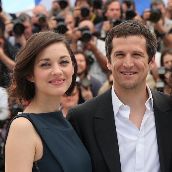 Leur rencontre remonte au tournage du film "Jeux d’enfants" en 2002, alors qu’ils étaient tous deux engagés dans d’autres relations, avant que leur amitié ne se transforme, quelques années plus tard, en une histoire d’amour discrète mais solide.

Marion Cotillard et Guillaume Canet - Photocall du film "Blood Ties" au 66 eme Festival du Film de Cannes - Cannes 20/05/2013 DOMINIQUE JACOVIDES / BESTIMAGE