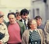 l’enquête connaît un nouveau tournant.
archives - monique villemin (mère de jean-marie), l'avocat paul lombard, michel villemin (frère de jean-marie) lors d'une reconstitution le 14 octobre 1987 - affaire gregory "plan serré" féminin homme