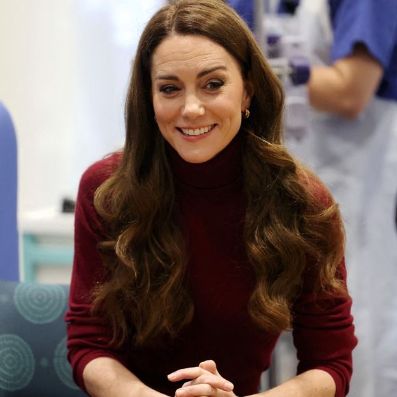 La princesse de Galles lors d'une visite au Royal Marsden Hospital, à Londres, où elle a reçu son traitement contre le cancer, pour remercier personnellement le personnel de ses soins. Le prince et la princesse de Galles sont devenus les parrains conjoints du Royal Marsden NHS Foundation Trust, l'hôpital spécialisé dans le traitement du cancer qui accueille chaque année plus de 59 000 patients du NHS et du secteur privé. Londres, Royaume-Uni, le mardi 14 janvier 2025. ©Chris Jackson/PA Wire/ABACAPRESS.COM