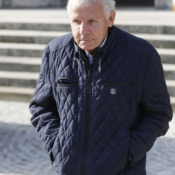 Patrick Poivre d'Arvor (PPDA) - Sorties des obsèques de Etienne Mougeotte en l'église Saint-François-Xavier à Paris. Le 13 octobre 2021
© Jacovides-Clovis / Bestimage