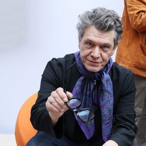 Marc Lavoine au Festival du Livre de Paris 2025 au Grand Palais à Paris le 12 avril 2025. © Denis Guignebourg / Bestimage