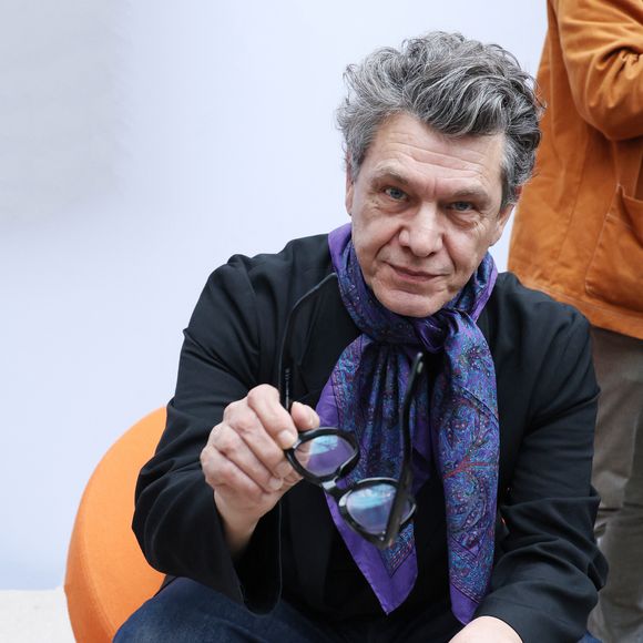 Marc Lavoine au Festival du Livre de Paris 2025 au Grand Palais à Paris le 12 avril 2025. © Denis Guignebourg / Bestimage