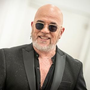 Avec Heritage Volume 2, Pascal Obispo revient avec un album de duos dans lequel on retrouve de nombreux artistes, parmi lesquels Renaud, Gaëtan Roussel, Bénabar, Michel Delpech, Daniel Lévi, Philippe Pascal ou encore Chico et ses Gipsy.

Exclusif - Pascal Obispo en backstage de l'enregistrement de l'émission "Serge Lama, le dernier rappel" présentée par F. Bollaert© Clovis-Moreau/Bestimage