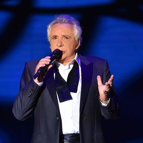 Michel Sardou en concert au stade Tropenas à Montélimar le 5 juillet 2017 dans le cadre de sa dernière tournée "La dernière danse". © Bruno Bebert / Bestimage