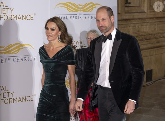 Le 19 novembre 2025 : Le Prince et la Princesse de Galles arrivent au Royal Variety Performance 2025 au Royal Albert Hall à Londres : William, prince de Galles.Où : Londres, Royaume-Uni.Quand : 19 Nov 2025.Credit : Cover Images (Credit Image : © Cover Images via ZUMA Press)