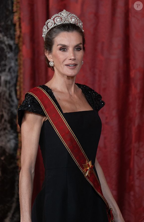 Le roi Felipe VI et la reine Letizia d'Espagne, accueillent Frank-Walter Steinmeier (Président fédéral de l'Allemagne) et sa femme Elke Budenbender pour un dîner de gala en leur honneur au palais royal à Madrid. Photo par LALO YASKY / BESTIMAGE