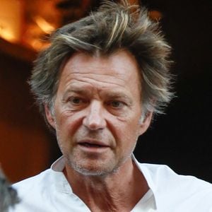 "La seule chose que je peux vous dire, c’est qu’effectivement nous disposons d’un budget important et que nous sommes extrêmement vigilants dans sa gestion"

Exclusif - Laurent Delahousse - Inauguration du showroom de Nathalie Blanc à Paris, France, le, 19 juin 2025. © Christophe Clovis / Bestimage