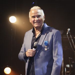 Il a d'ailleurs déclaré : "C'est là-bas que je voudrais fermer mes yeux".

Exclusif - Michel Fugain au concert de Michel Fugain et de sa femme Sanda à Bobino, Paris le 27 janvier 2025.

Photo : Jack Tribeca / Bestimage