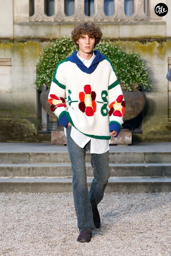 Défilé de mode Dior Homme Prêt à Porter Collection Homme Printemps/Été 2027 lors de la Fashion Week de Paris, France, le 24 juin 2026. © Bestimage