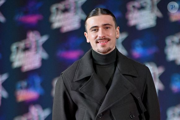 Le lauréat de la Star Academy 2023, Pierre Garnier, assiste au photocall de la 27e édition des NRJ Music Awards, le 31 octobre 2025 à Cannes, France.  Photo by Franck Castel/ABACAPRESS.COM