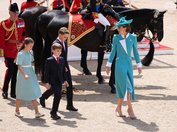 (de gauche à droite) La princesse Charlotte, le prince Louis, le prince George et la princesse de Galles lors de la cérémonie de la montée des couleurs à Horse Guards Parade, au centre de Londres, à l'occasion de l'anniversaire officiel du roi Charles III.  Le 14 juin 2025. Photo by Jonathan Brady/PA Wire/ABACAPRESS.COM
